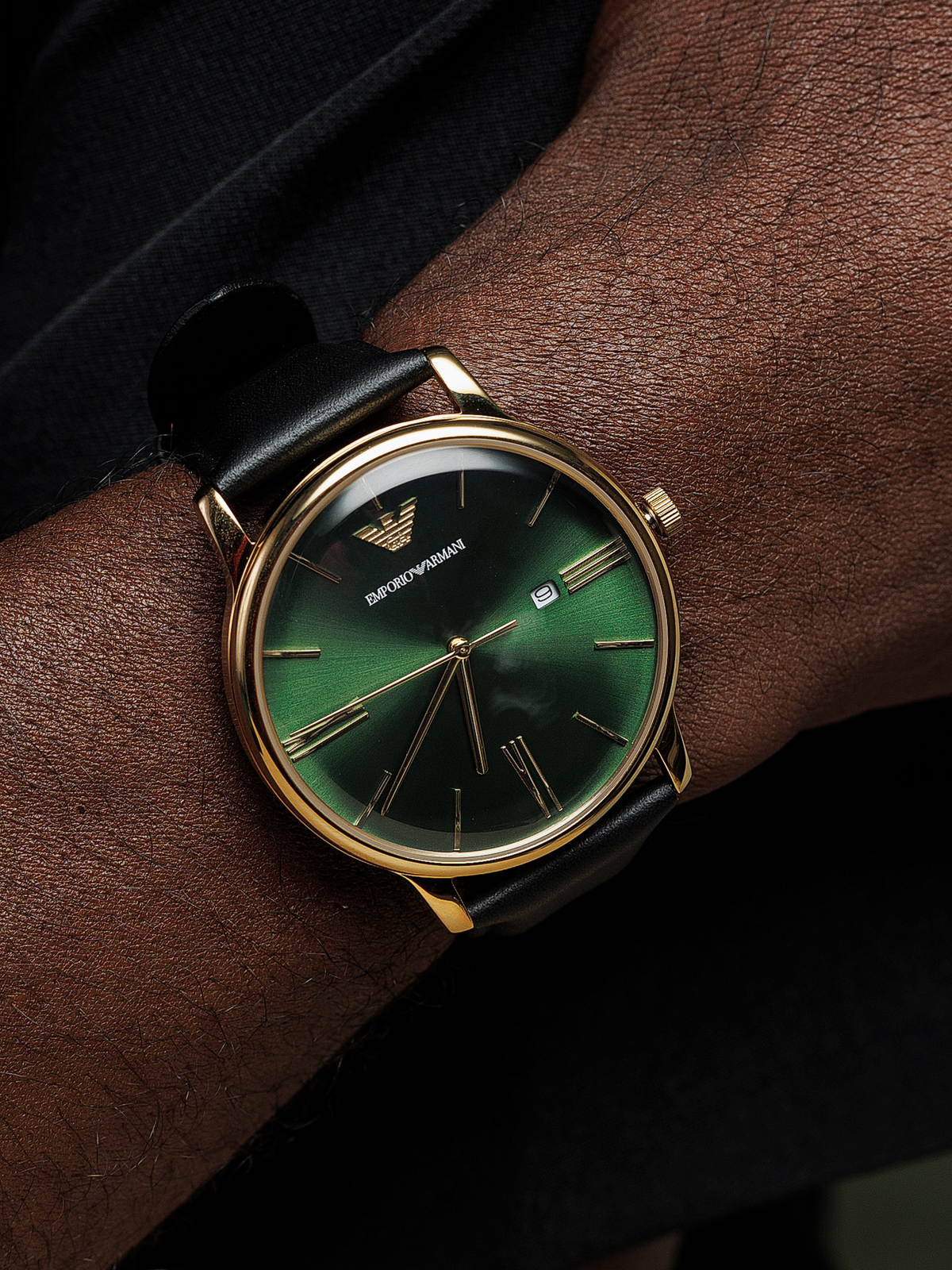 Sapphire, Mineral or Acrylic: Which Watch Crystal and Why It Matters