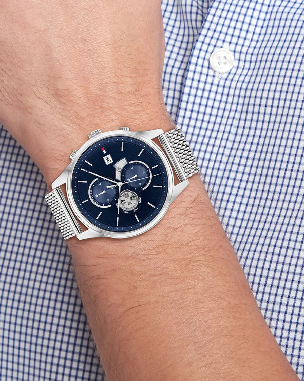 Tommy Hilfiger Weston 1710504 watch, dial close-up