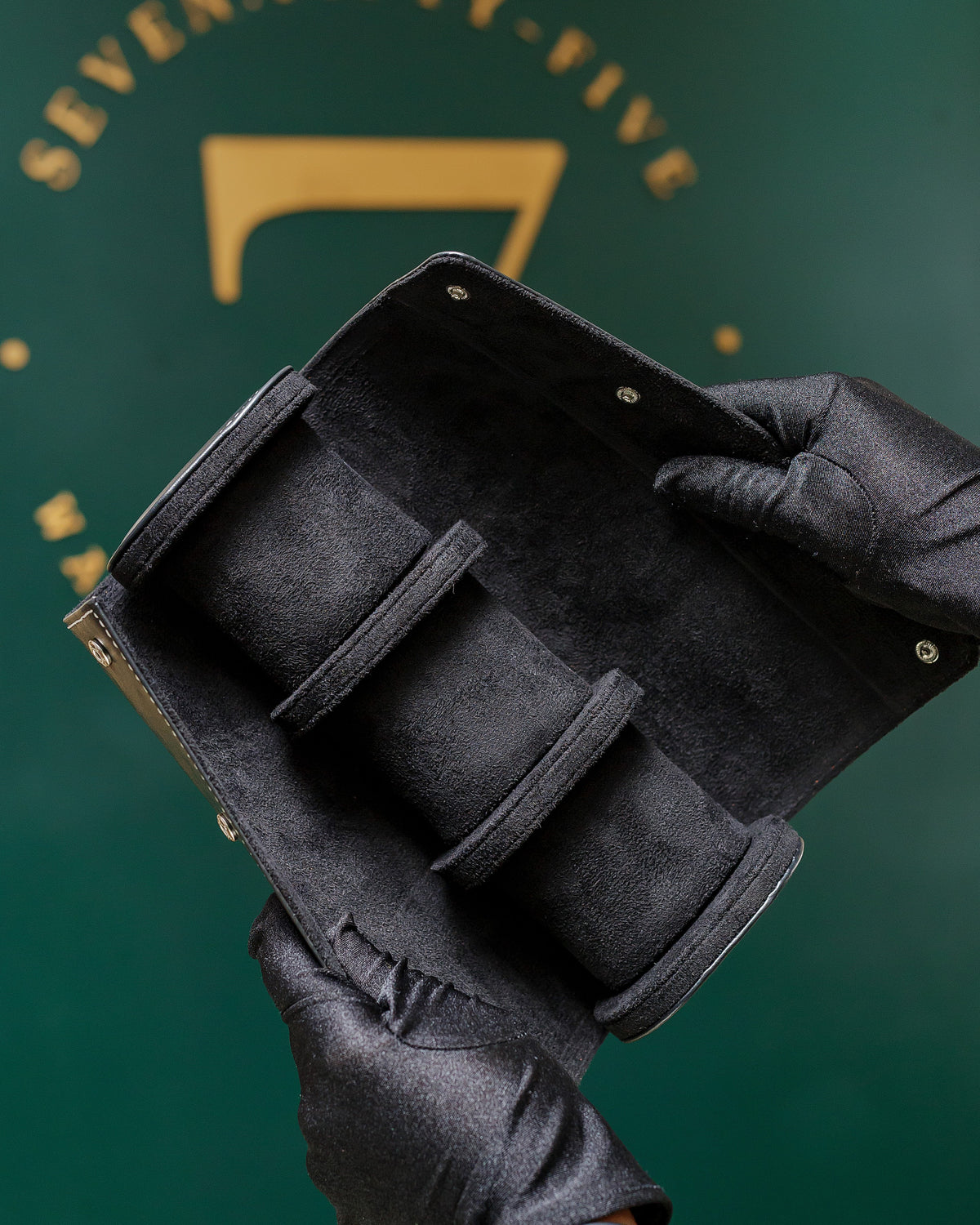 GZ Leather 3-Watch Roll in Black