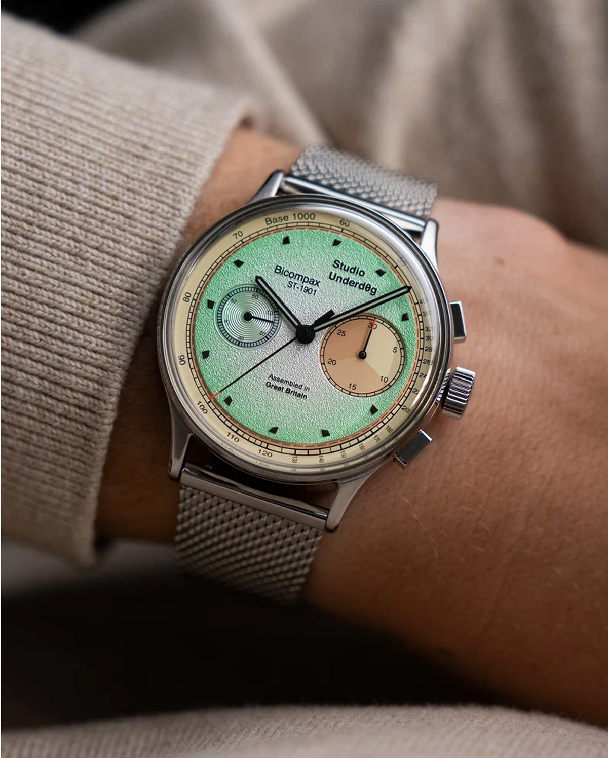 Studio Underd0g 01SERIES Mint Ch0c Chip Gen3 watch - caseback view