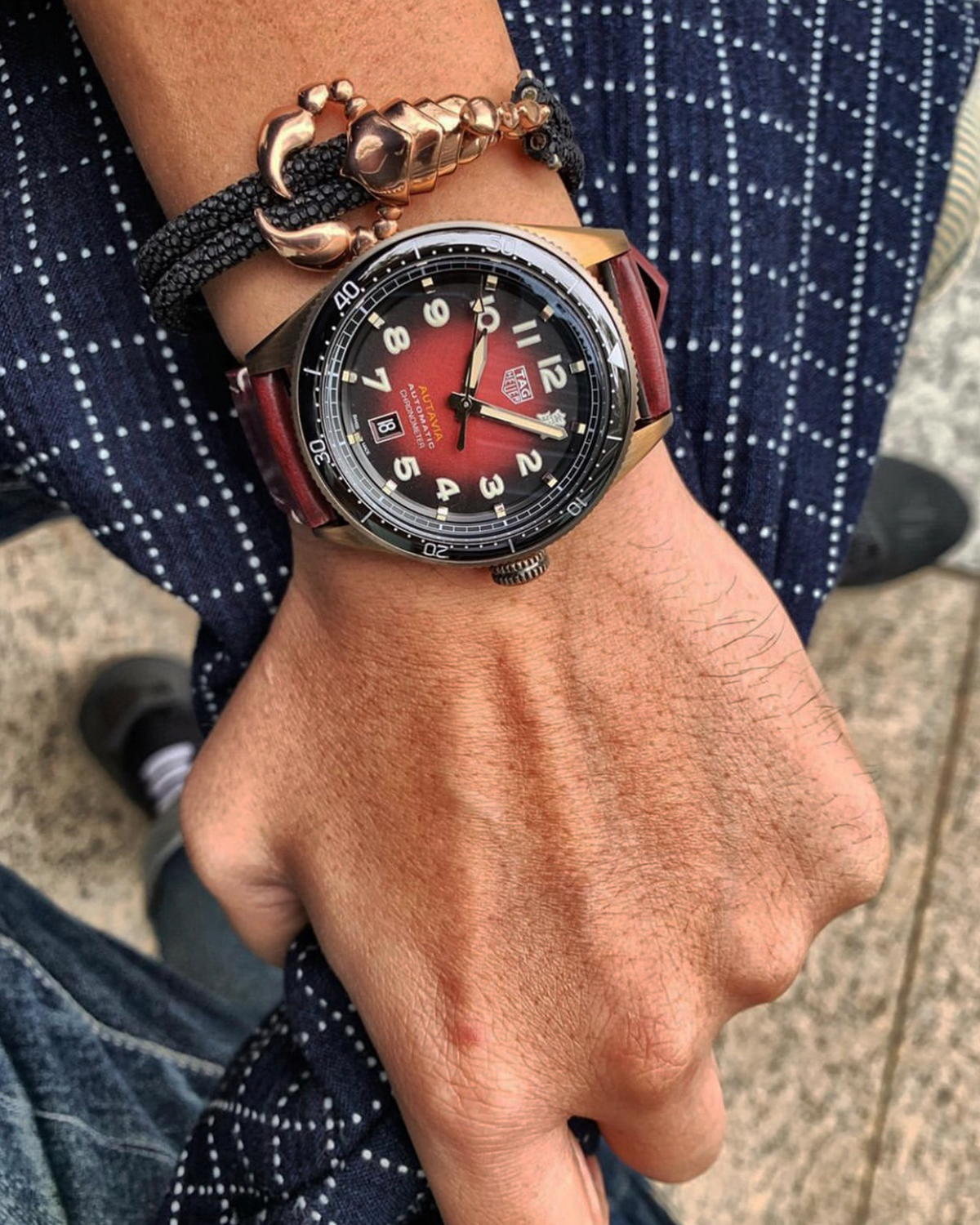 TAG Heuer Autavia Chinese New Year WBE5193.FC8300 - case back and fluted bezel detail