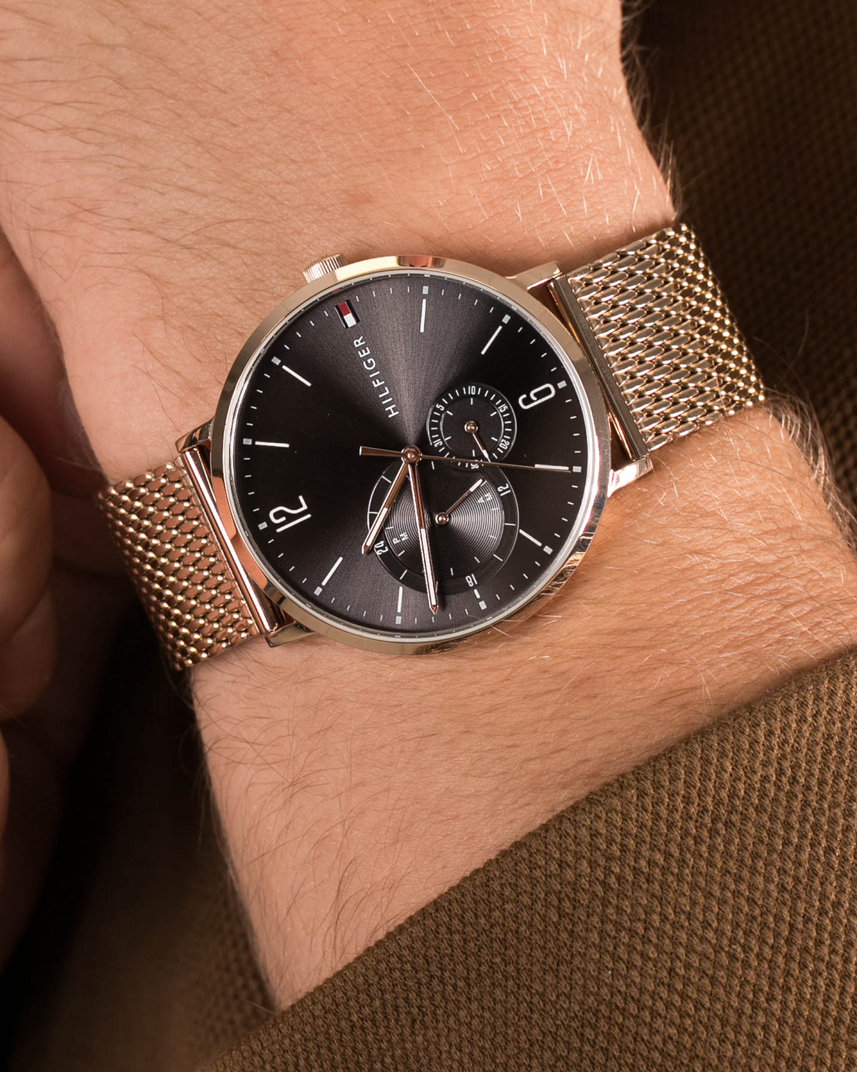 Tommy Hilfiger Brooklyn 1791506 watch with rose-gold dial and stainless steel bracelet