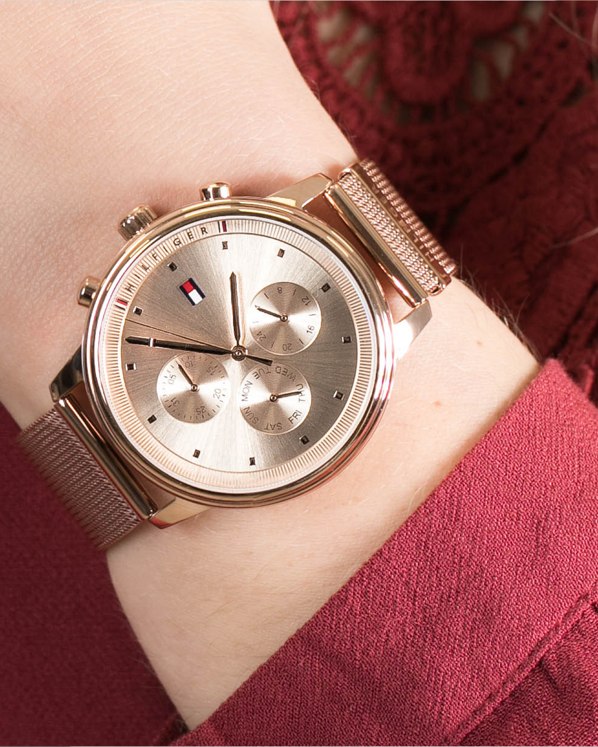 Tommy Hilfiger Blake 1781907 women's watch, rose dial, rose gold-tone case - detail view