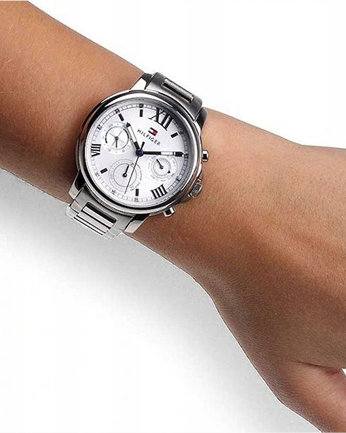 1781741 Claudia Watch