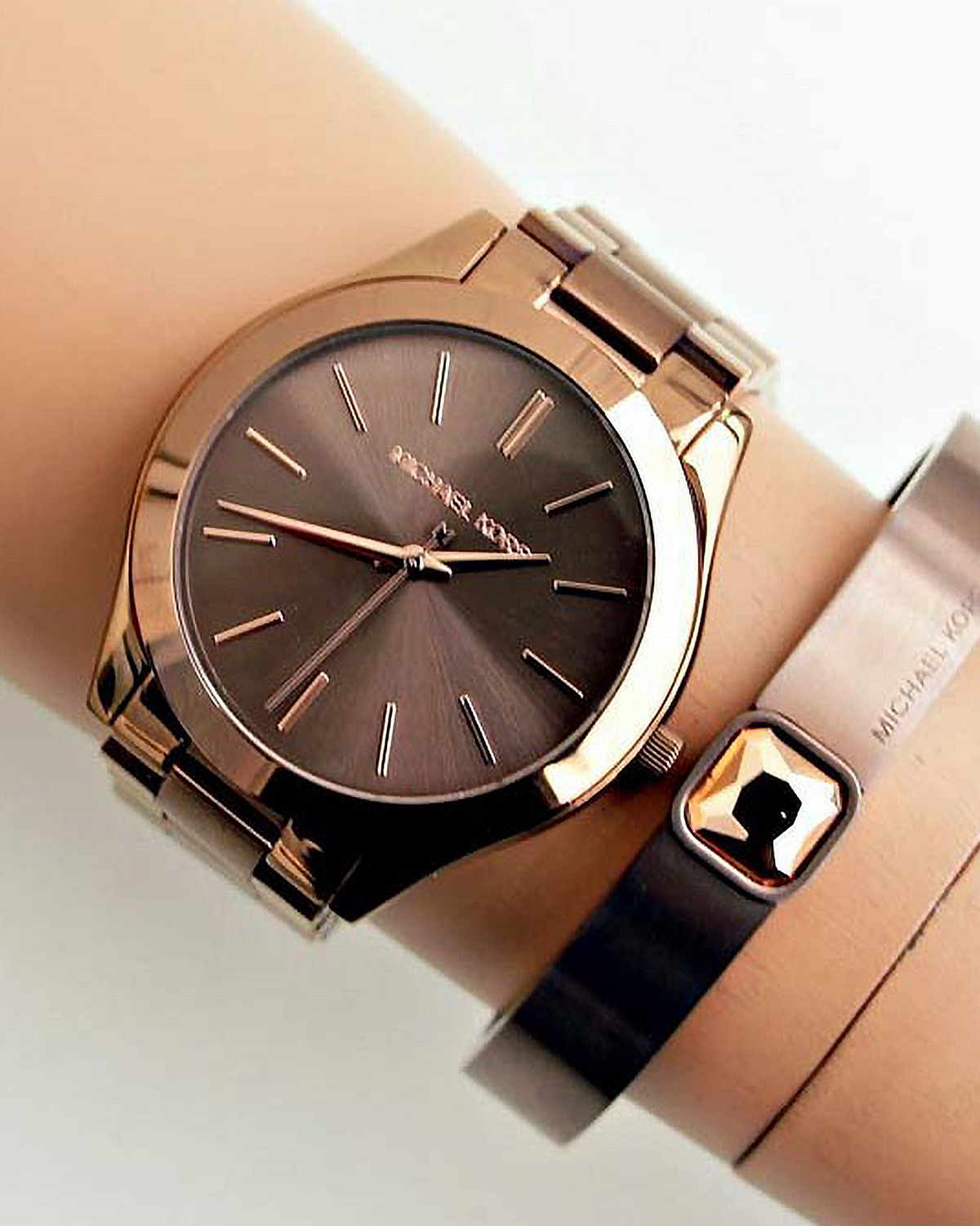 Michael Kors Slim Runway MK3181 watch dial detail