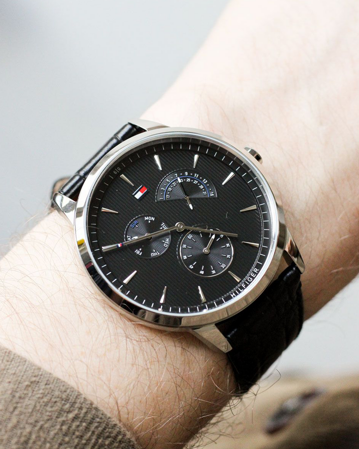 Tommy Hilfiger Brad 1710391 stainless steel watch with black dial and leather strap